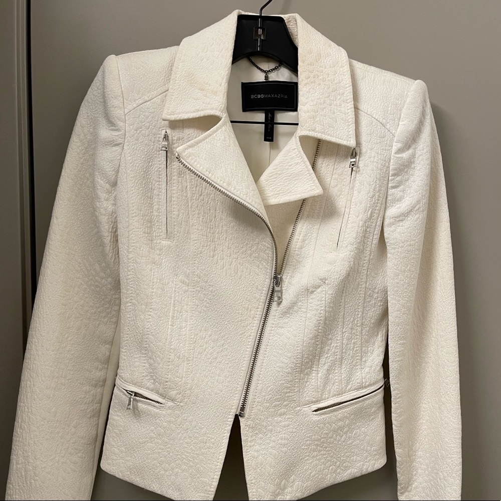BCBGMAXAZRIA blazer